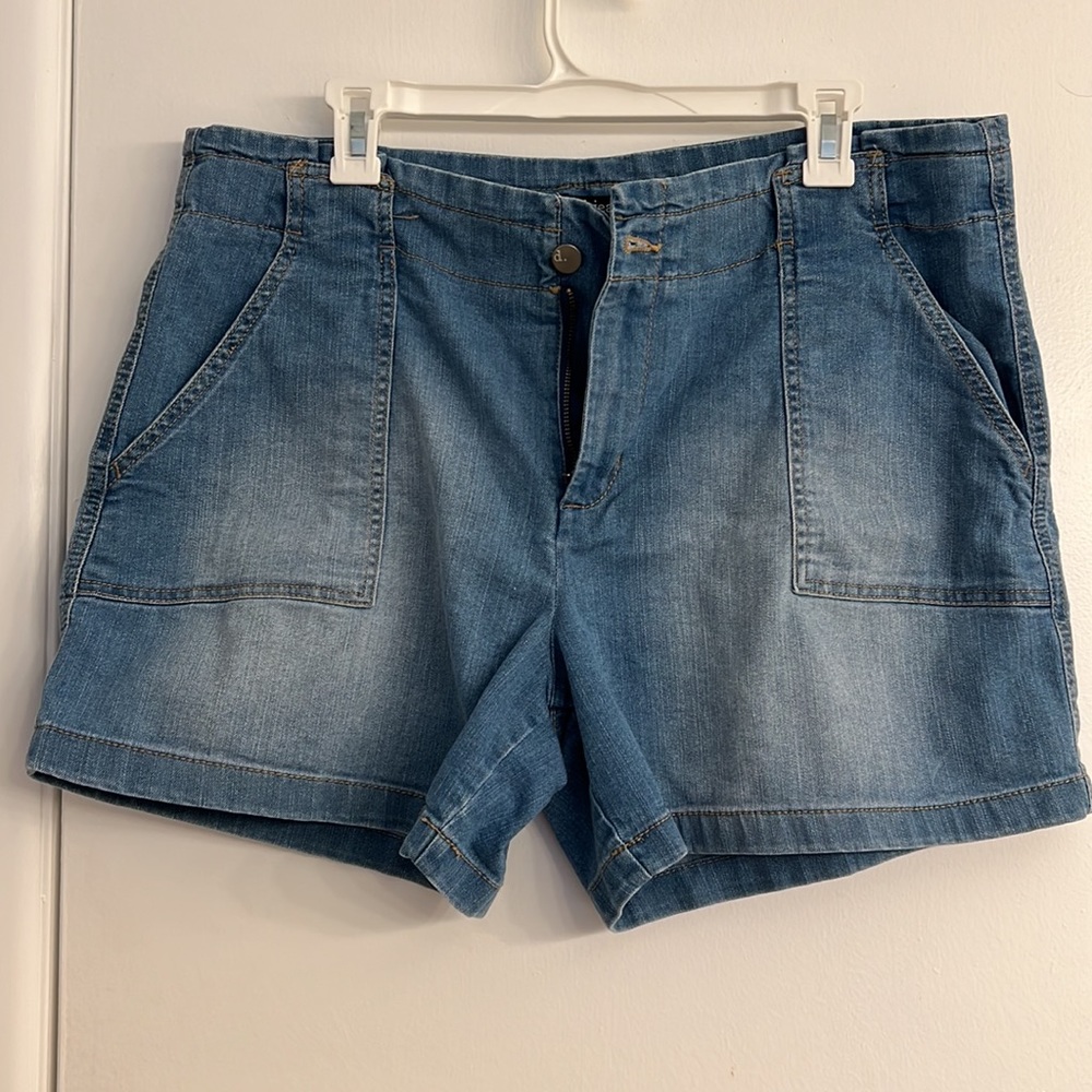 D. Jeans high waisted denim shorts size 14